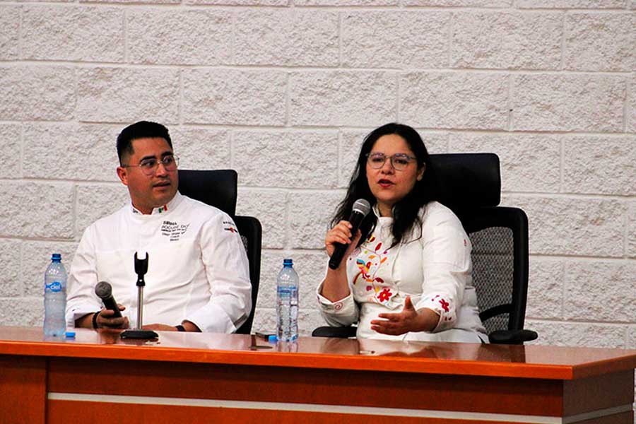 Egresados-Garza-comparten-su-experiencia-y-los-desafíos-de-la-gastronomía